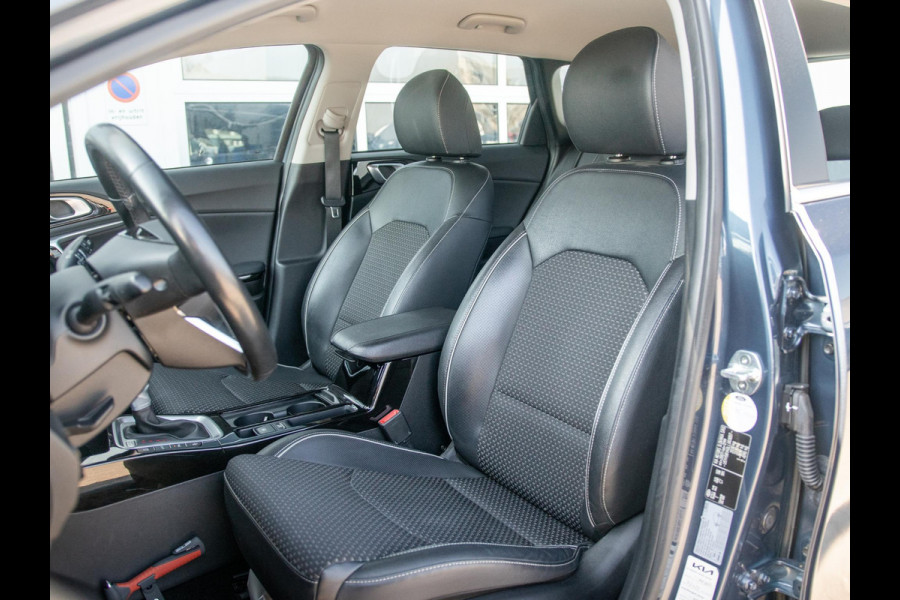 Kia Ceed Sportswagon 1.6 GDI PHEV DynamicPlusLine Stoel stuurwiel verwarming l El. verstelbare stoelen incl. memory l El. kofferklep l Trekhaak l