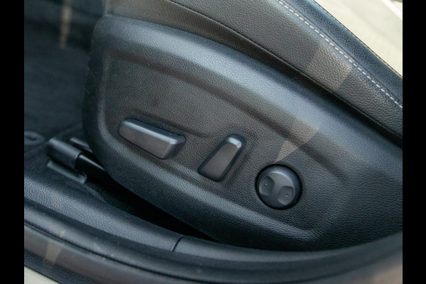 Kia Ceed Sportswagon 1.6 GDI PHEV DynamicPlusLine Stoel stuurwiel verwarming l El. verstelbare stoelen incl. memory l El. kofferklep l Trekhaak l