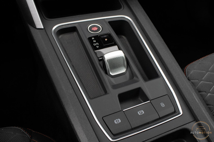 Seat Leon 1.4 TSI eHybrid PHEV FR PANO STOELVERWARMING SFEERVERLICHTING