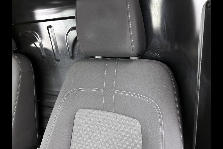 Ford Transit Connect 1.5TDCI Euro6 100PK L2 Trend / Trekhaak / Airco / Schuifdeur / Radio multimedia / Apk 11-2026