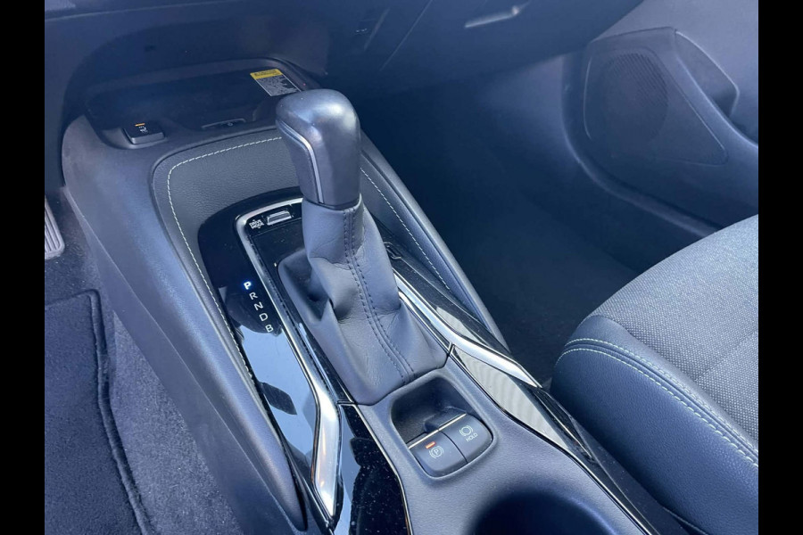 Toyota Corolla Touring Sports 1.8 Hybrid TeamNL / trekhaak / camera