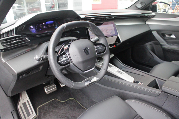 Peugeot e-408 GT AVANTAGE 58 kWh | PANORAMISCH SCHUIF/KANTEL DAK | ELEKTRISCH BEDIENBARE VOORSTOELEN | STOEL/STUUR VERWARMING | MASSAGE FUNCTIE OP DE VOORSTOELEN | FOCAL AUDIO SYSTEEM | ALCANTARA/LEDEREN BEKLEDING | 360° CAMERA | PARKEERSENSOREN VOOR + ACHTER | ELEKTRISCH BEDIENBARE ACHTERKLEP | SFEER VERLICHTING | KEYLESS ENTRY/START | 19" LICHTMETALEN VELGEN | DODEHOEK DETECTIE | ADAPTIVE CRUISE CONTROL | APPLE CARPLAY/ANDROID AUTO DRAADLOOS | DRAADLOOS TELEFOONLADEN |