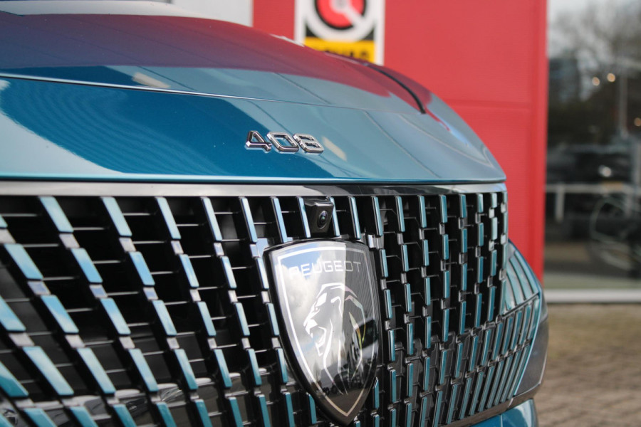 Peugeot e-408 GT AVANTAGE 58 kWh | PANORAMISCH SCHUIF/KANTEL DAK | ELEKTRISCH BEDIENBARE VOORSTOELEN | STOEL/STUUR VERWARMING | MASSAGE FUNCTIE OP DE VOORSTOELEN | FOCAL AUDIO SYSTEEM | ALCANTARA/LEDEREN BEKLEDING | 360° CAMERA | PARKEERSENSOREN VOOR + ACHTER | ELEKTRISCH BEDIENBARE ACHTERKLEP | SFEER VERLICHTING | KEYLESS ENTRY/START | 19" LICHTMETALEN VELGEN | DODEHOEK DETECTIE | ADAPTIVE CRUISE CONTROL | APPLE CARPLAY/ANDROID AUTO DRAADLOOS | DRAADLOOS TELEFOONLADEN |