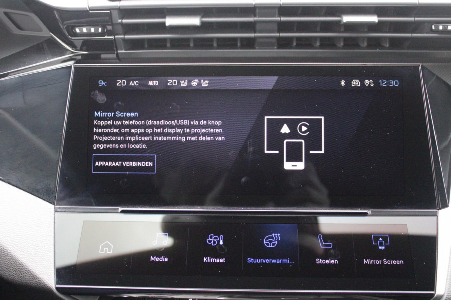 Peugeot e-408 GT AVANTAGE 58 kWh | PANORAMISCH SCHUIF/KANTEL DAK | ELEKTRISCH BEDIENBARE VOORSTOELEN | STOEL/STUUR VERWARMING | MASSAGE FUNCTIE OP DE VOORSTOELEN | FOCAL AUDIO SYSTEEM | ALCANTARA/LEDEREN BEKLEDING | 360° CAMERA | PARKEERSENSOREN VOOR + ACHTER | ELEKTRISCH BEDIENBARE ACHTERKLEP | SFEER VERLICHTING | KEYLESS ENTRY/START | 19" LICHTMETALEN VELGEN | DODEHOEK DETECTIE | ADAPTIVE CRUISE CONTROL | APPLE CARPLAY/ANDROID AUTO DRAADLOOS | DRAADLOOS TELEFOONLADEN |