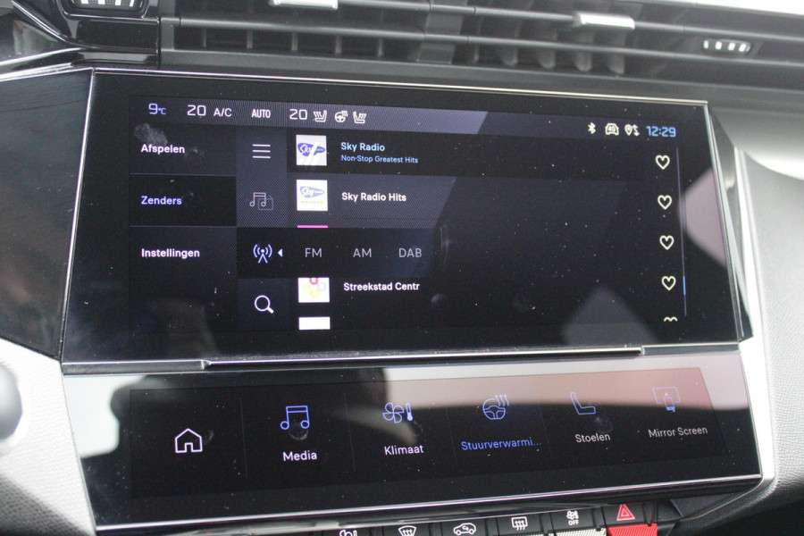 Peugeot e-408 GT AVANTAGE 58 kWh | PANORAMISCH SCHUIF/KANTEL DAK | ELEKTRISCH BEDIENBARE VOORSTOELEN | STOEL/STUUR VERWARMING | MASSAGE FUNCTIE OP DE VOORSTOELEN | FOCAL AUDIO SYSTEEM | ALCANTARA/LEDEREN BEKLEDING | 360° CAMERA | PARKEERSENSOREN VOOR + ACHTER | ELEKTRISCH BEDIENBARE ACHTERKLEP | SFEER VERLICHTING | KEYLESS ENTRY/START | 19" LICHTMETALEN VELGEN | DODEHOEK DETECTIE | ADAPTIVE CRUISE CONTROL | APPLE CARPLAY/ANDROID AUTO DRAADLOOS | DRAADLOOS TELEFOONLADEN |