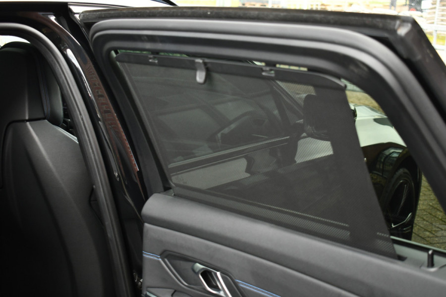 BMW 3 Serie Touring 330e M-Sport Pro Pano M-zetels ACC HUD HiFi 19inch