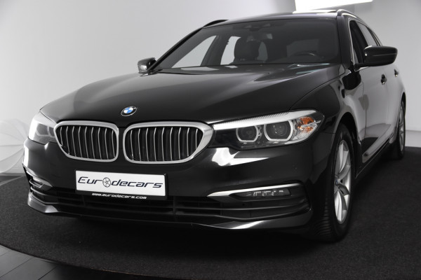 BMW 5 Serie Touring 520d *1ste Eigenaar*Leer*Panoramadak*Trekhaak*Ambiente*