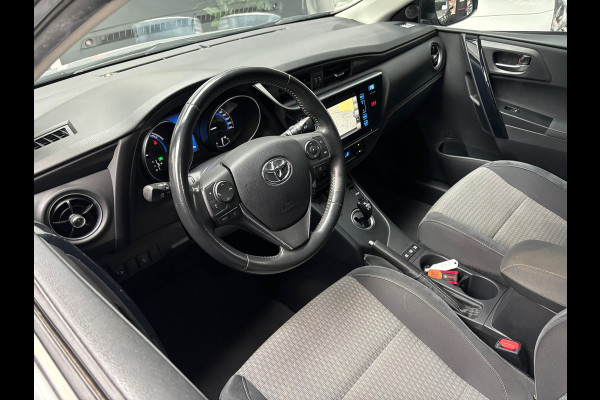 Toyota Auris 1.8 Hybrid Energy Plus / Navigatie / Trekhaak