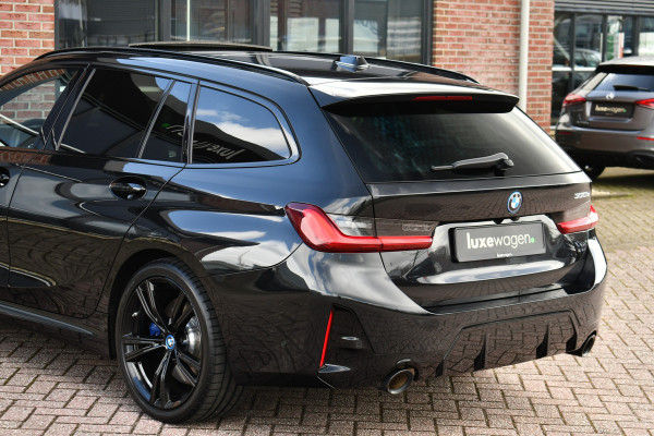 BMW 3 Serie Touring 330e M-Sport Pro Pano M-zetels ACC HUD HiFi 19inch