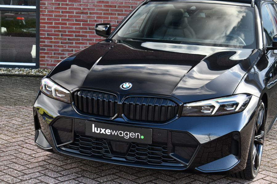 BMW 3 Serie Touring 330e M-Sport Pro Pano M-zetels ACC HUD HiFi 19inch