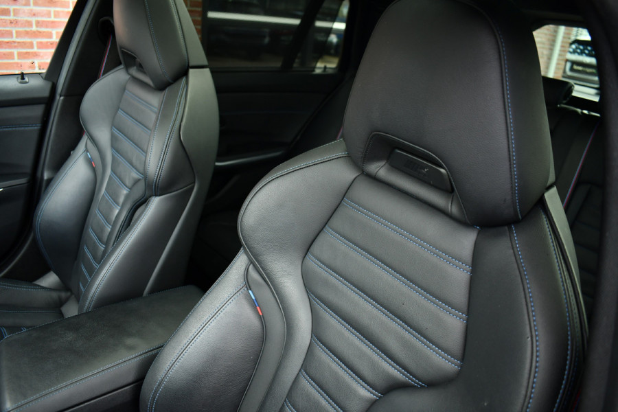 BMW 3 Serie Touring 330e M-Sport Pro Pano M-zetels ACC HUD HiFi 19inch