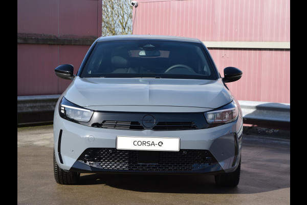 Opel Corsa Electric Long Range GS 51 kWh | WARMTEPOMP | INFOTAINMENT PAKKET | COFORT PAKKET | 17" LMV | ACTIEKORTING!