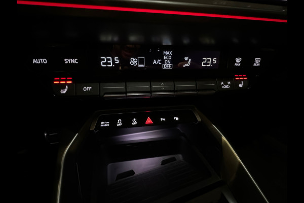 Audi RS3 Limousine 2.5 TFSI quattro Pano|Ceramic|HuD|B&O|VOL