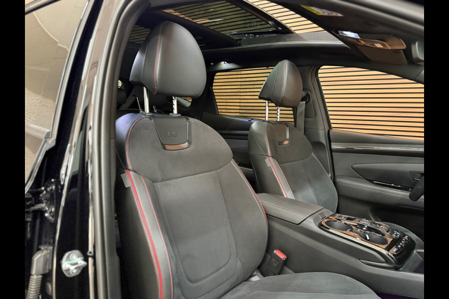 Hyundai Tucson 1.6 T-GDI 150pk N Line | Pano | Winterpakket | 19inch | Adapt cruise | Camera | Bomvol |