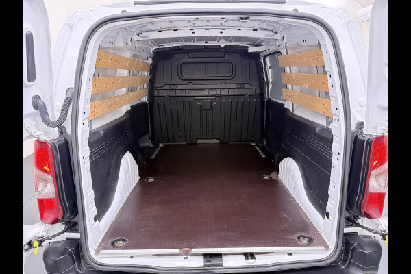 Opel Combo 1.5D L2H1 102PK, Trekhaak, Navigatie, Cruise Control, NIEUWSTAAT