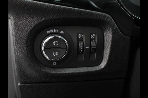 Opel Corsa 1.2 Turbo Sport Edition | Climate control | Cruise control | Panoramadak | Achteruitrijcamera | Parkeersensoren | Stuurverwarming | Stoelverwarming | Apple Carplay/ Android Auto
