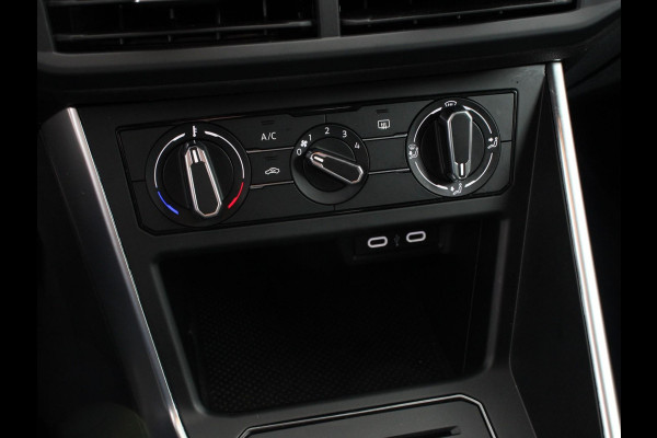 Volkswagen Polo 1.0 TSI 70kW DSG Life Edition | Navigatie | Apple Carplay/Android Auto | Camera | Airco | Lichtmetalen Velgen | Extra Getint Glas
