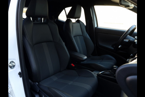 Toyota Yaris Cross 1.5 Hybrid Adventure | Head-Up | Half Leder | Dodehoek