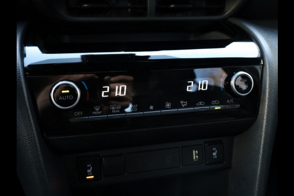 Toyota Yaris Cross 1.5 Hybrid Adventure | Head-Up | Half Leder | Dodehoek