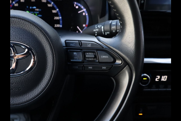 Toyota Yaris Cross 1.5 Hybrid Adventure | Head-Up | Half Leder | Dodehoek