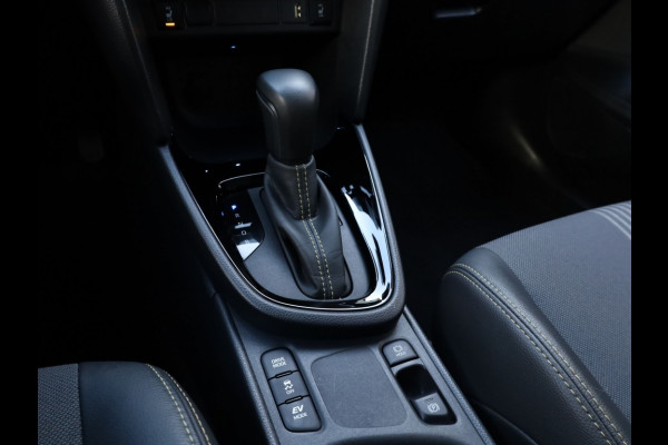 Toyota Yaris Cross 1.5 Hybrid Adventure | Head-Up | Half Leder | Dodehoek