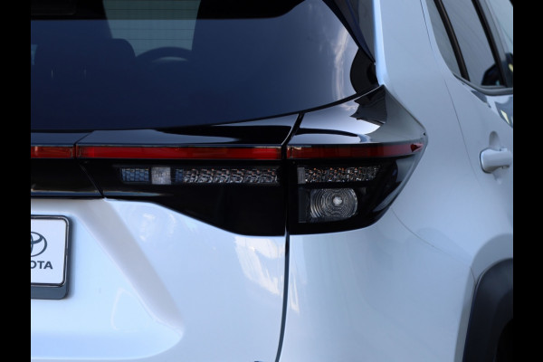 Toyota Yaris Cross 1.5 Hybrid Adventure | Head-Up | Half Leder | Dodehoek