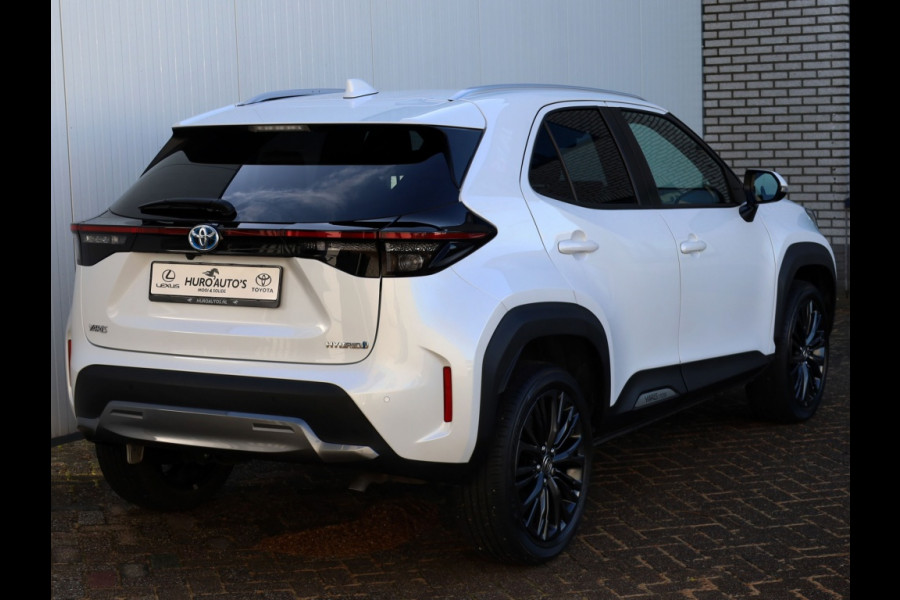 Toyota Yaris Cross 1.5 Hybrid Adventure | Head-Up | Half Leder | Dodehoek