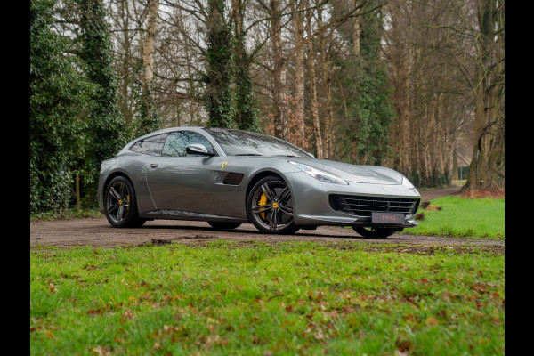 Ferrari GTC4Lusso T 3.9 V8 | Pano-dak | JBL | Lift