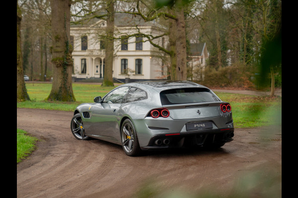 Ferrari GTC4Lusso T 3.9 V8 | Pano-dak | JBL | Lift
