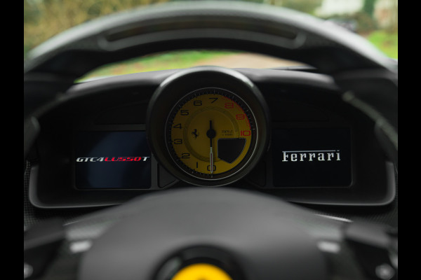 Ferrari GTC4Lusso T 3.9 V8 | Pano-dak | JBL | Lift