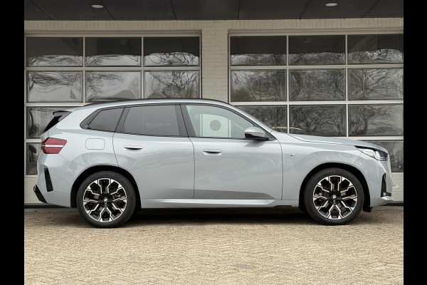 BMW X3 30e xDrive M SPORT | PANORAMA | HEAD UP | HARMAN KARDON | ICONIC GLOW | DRIVING ASS. PLUS |