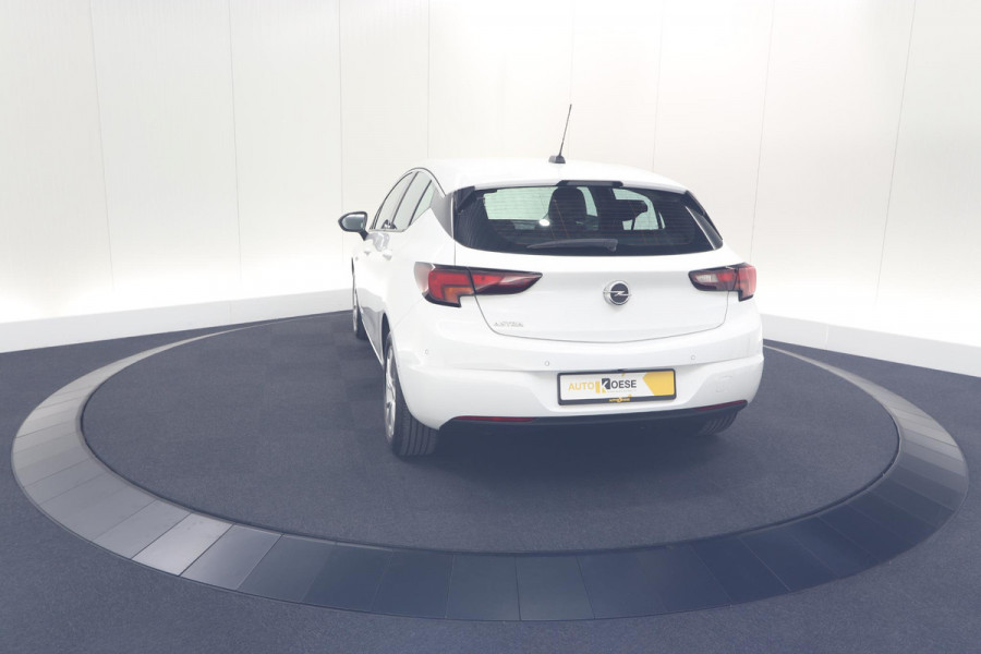 Opel Astra Turbo 130 Business Elegance | Camera | Dodehoekdetectie | Apple Carplay | Alcantara Pakket