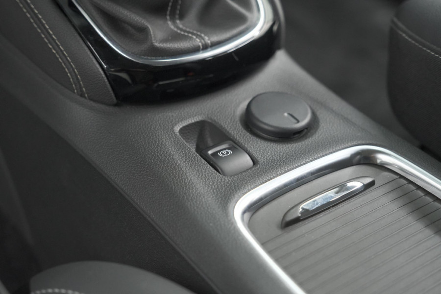 Opel Astra Turbo 130 Business Elegance | Camera | Dodehoekdetectie | Apple Carplay | Alcantara Pakket