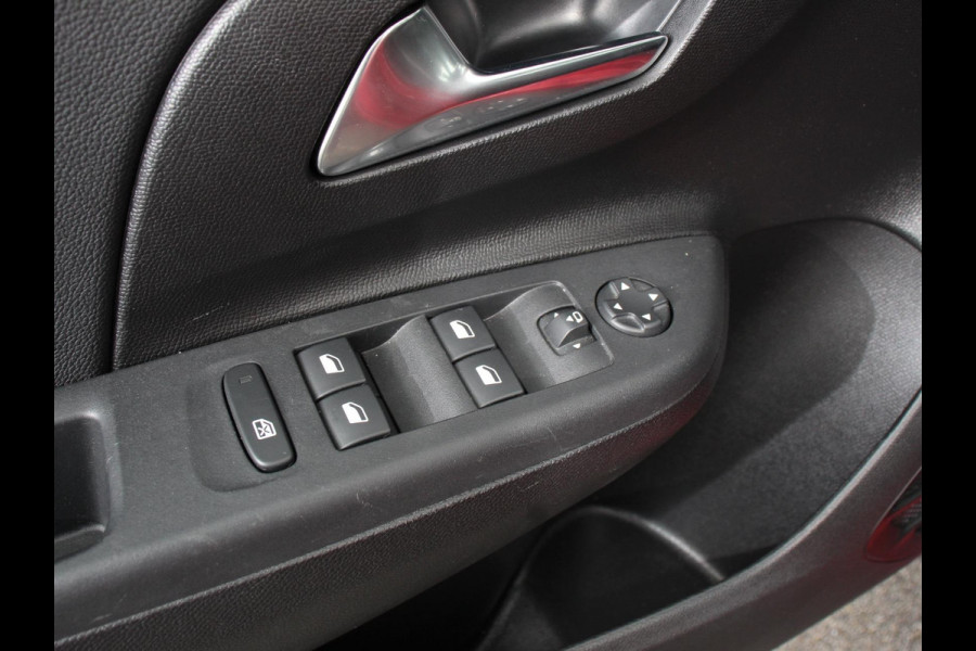 Opel Corsa 1.2 Turbo Hybrid 100pk GS Automaat Navigatie | Apple Carplay/Android Auto | Camera | Parkeersensoren | Cruise Control | Dodehoek assistent | Airco | Lichtmetalen velgen | Virtual Cockpit