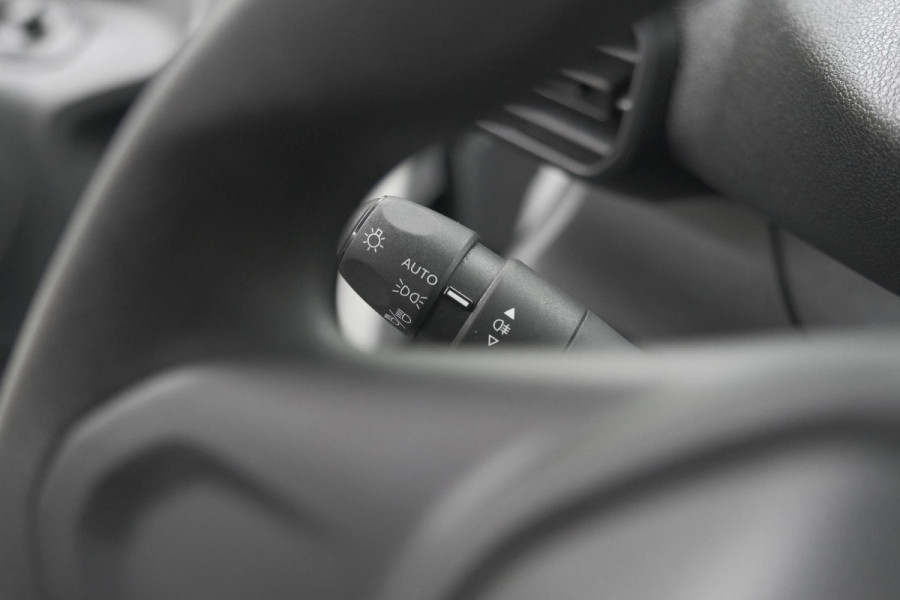 Peugeot Partner 1.5 BlueHDi 100 S&S L1 | Trekhaal | Laadruimte Pakket | Allseason Banden | Cruise Control
