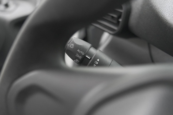 Peugeot Partner 1.5 BlueHDi 100 S&S L1 | Trekhaal | Laadruimte Pakket | Allseason Banden | Cruise Control