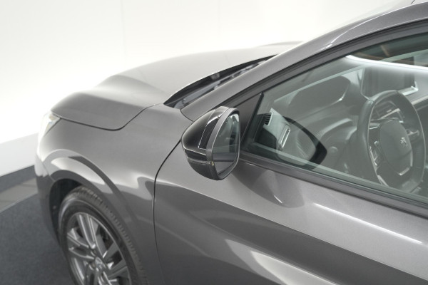 Peugeot 208 PureTech 100 Active Pack | Parkeersensoren | Apple Carplay | Cruise Control