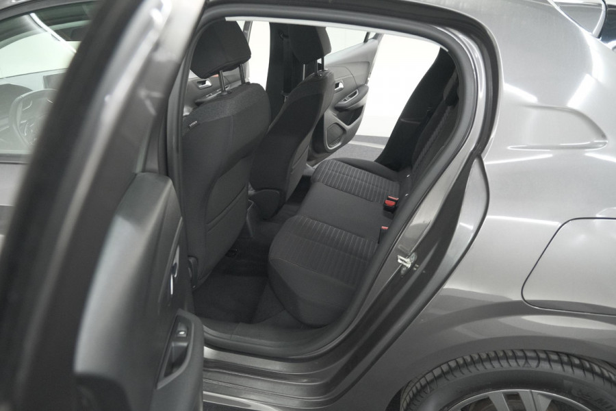 Peugeot 208 PureTech 100 Active Pack | Parkeersensoren | Apple Carplay | Cruise Control
