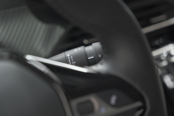 Peugeot 208 PureTech 100 Active Pack | Parkeersensoren | Apple Carplay | Cruise Control