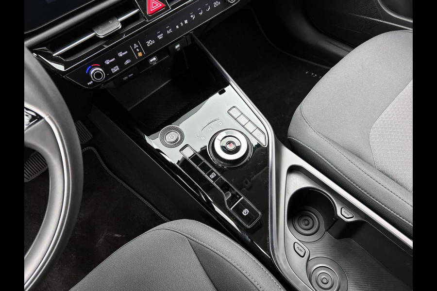 Kia Niro EV 64.8 KWh * SOH 100% * Nieuw model / Light Edition / Cruise-Adaptief / Navi Full Map / Apple Carplay / Airconditioning Fabrieksgarantie