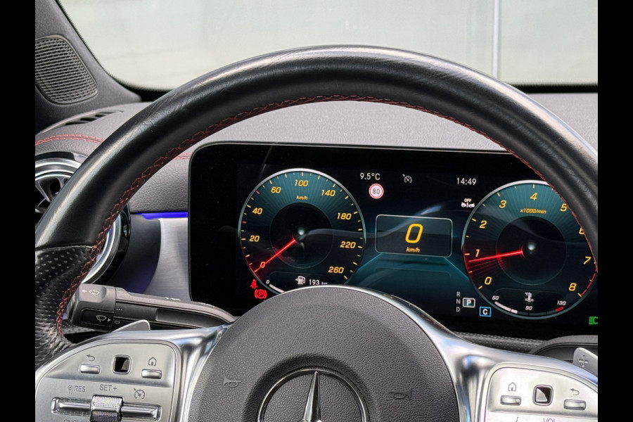 Mercedes-Benz CLA-Klasse AMG LINE Night|Pano|Sfeer|Memory|Dealer onderhouden