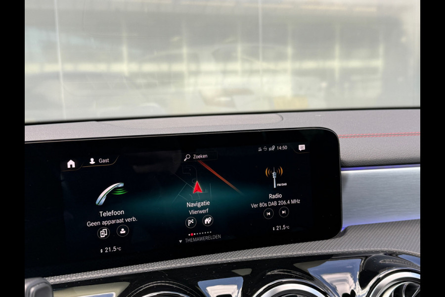 Mercedes-Benz CLA-Klasse AMG LINE Night|Pano|Sfeer|Memory|Dealer onderhouden