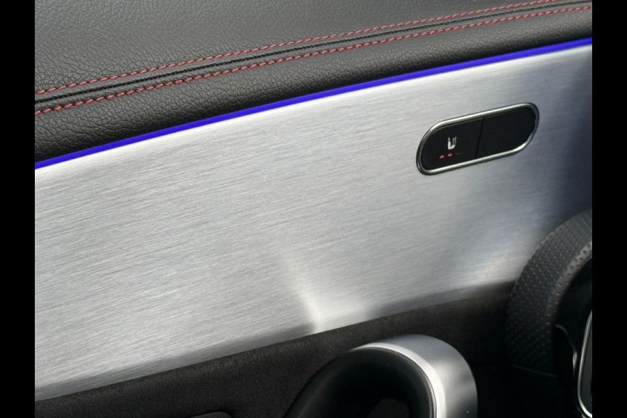 Mercedes-Benz CLA-Klasse AMG LINE Night|Pano|Sfeer|Memory|Dealer onderhouden