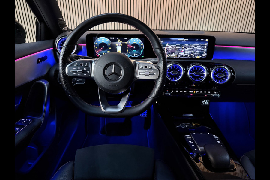 Mercedes-Benz A-Klasse 250 e AMG Line 218PK. Pano - Ambiance