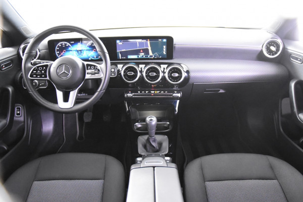 Mercedes-Benz CLA-Klasse Shooting Brake 180 *1ste Eigenaar*Navigatie*Stoelverwarming*