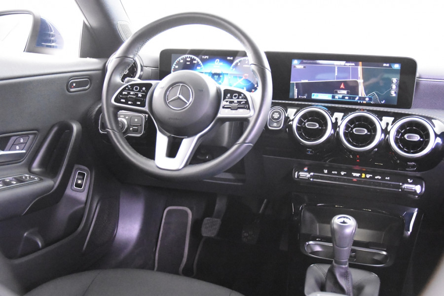 Mercedes-Benz CLA-Klasse Shooting Brake 180 *1ste Eigenaar*Navigatie*Stoelverwarming*