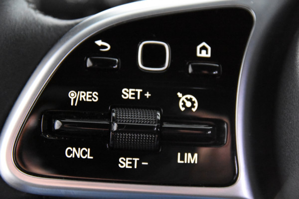 Mercedes-Benz CLA-Klasse Shooting Brake 180 *1ste Eigenaar*Navigatie*Stoelverwarming*