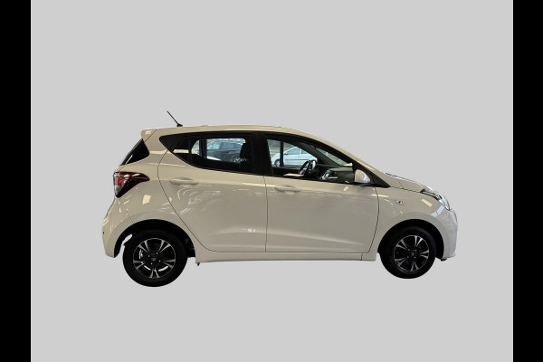 Hyundai i10 1.0i Comfort Weinig kilometers! | Unieke prijs