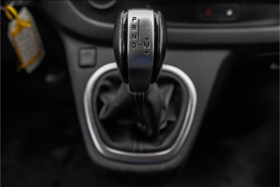 Renault Trafic L2H1 | 146 PK | LED | Automaat | Camera | Cruise | Navi | Trekhaak