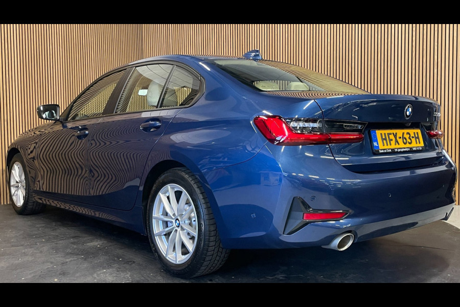 BMW 3-serie 330e High Executive|184 PK|VOLLEDER|DIGITAL COCKPIT|APPLE CARPLAY/ANDROID|CAMERA|NAVIGATIE|LMV|PDC|